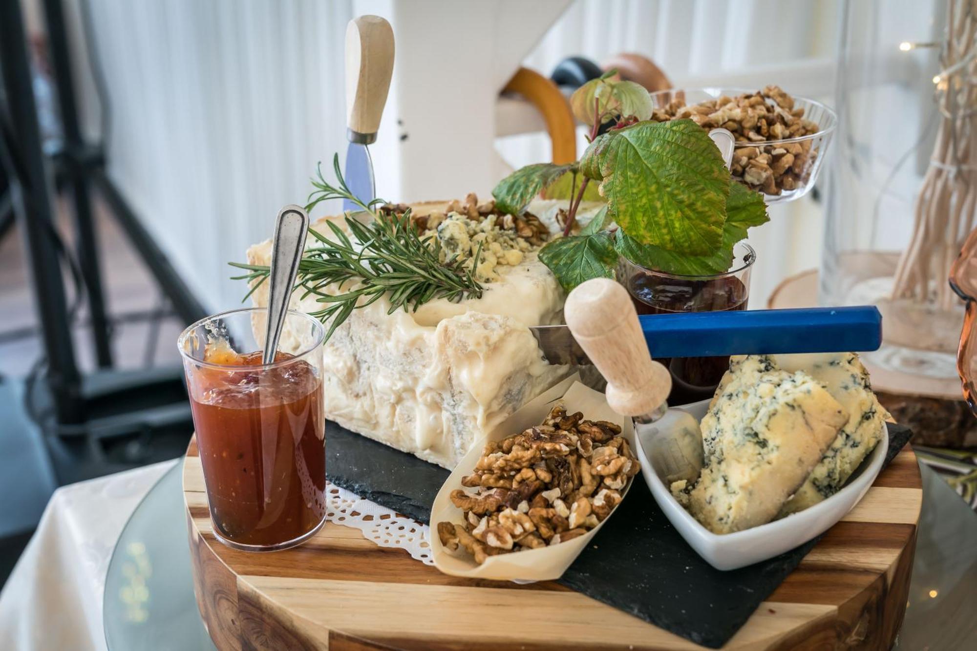Stupina Hotel Brasov Ngoại thất bức ảnh